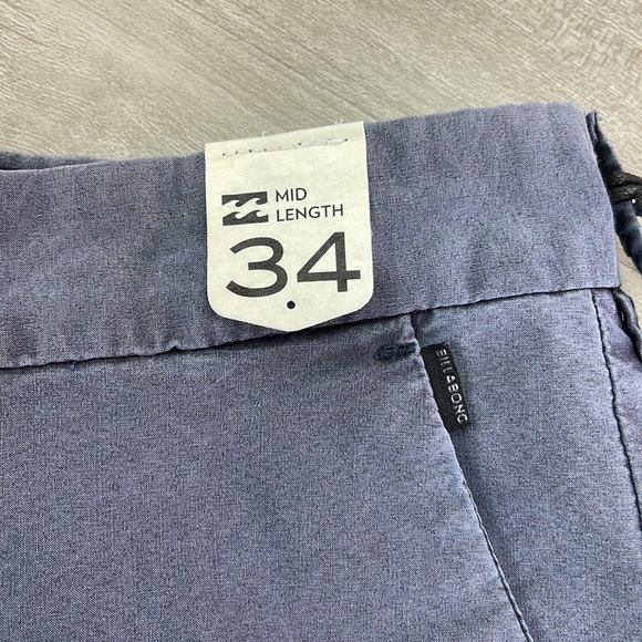 BILLABONG - NEW ORDER X HYBIRD SHORTS - Picture 5 of 10